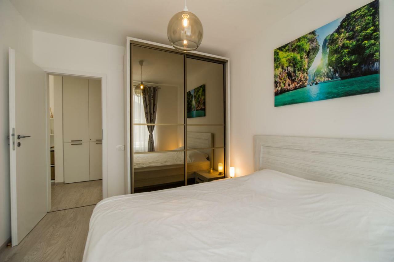 Schiller Apartment 57 - Free Private Parking บราชอฟ ภายนอก รูปภาพ