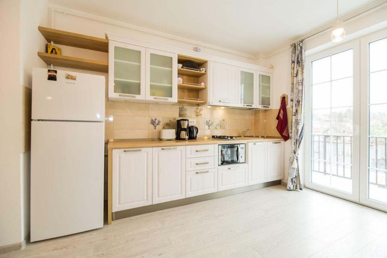 Schiller Apartment 57 - Free Private Parking บราชอฟ ภายนอก รูปภาพ