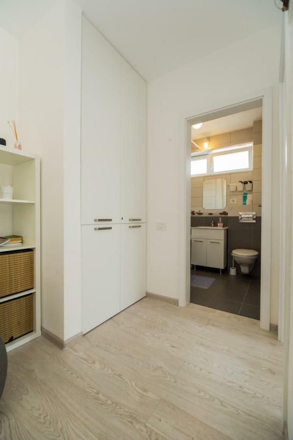Schiller Apartment 57 - Free Private Parking บราชอฟ ภายนอก รูปภาพ