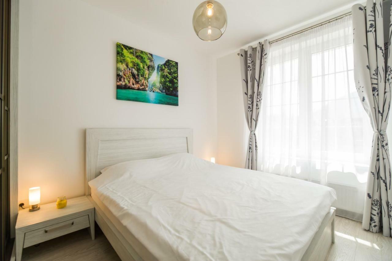 Schiller Apartment 57 - Free Private Parking บราชอฟ ภายนอก รูปภาพ